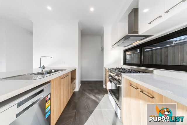 18 Mare Close CRANBOURNE EAST VIC 3977