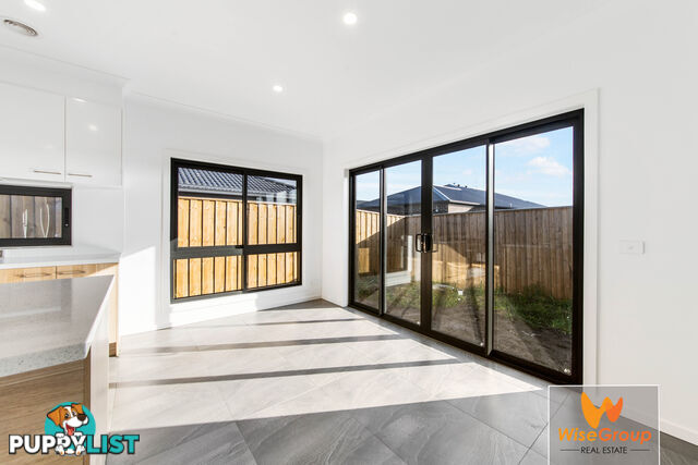 18 Mare Close CRANBOURNE EAST VIC 3977