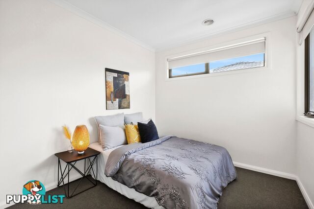 4 13-15 Henry Street PAKENHAM VIC 3810