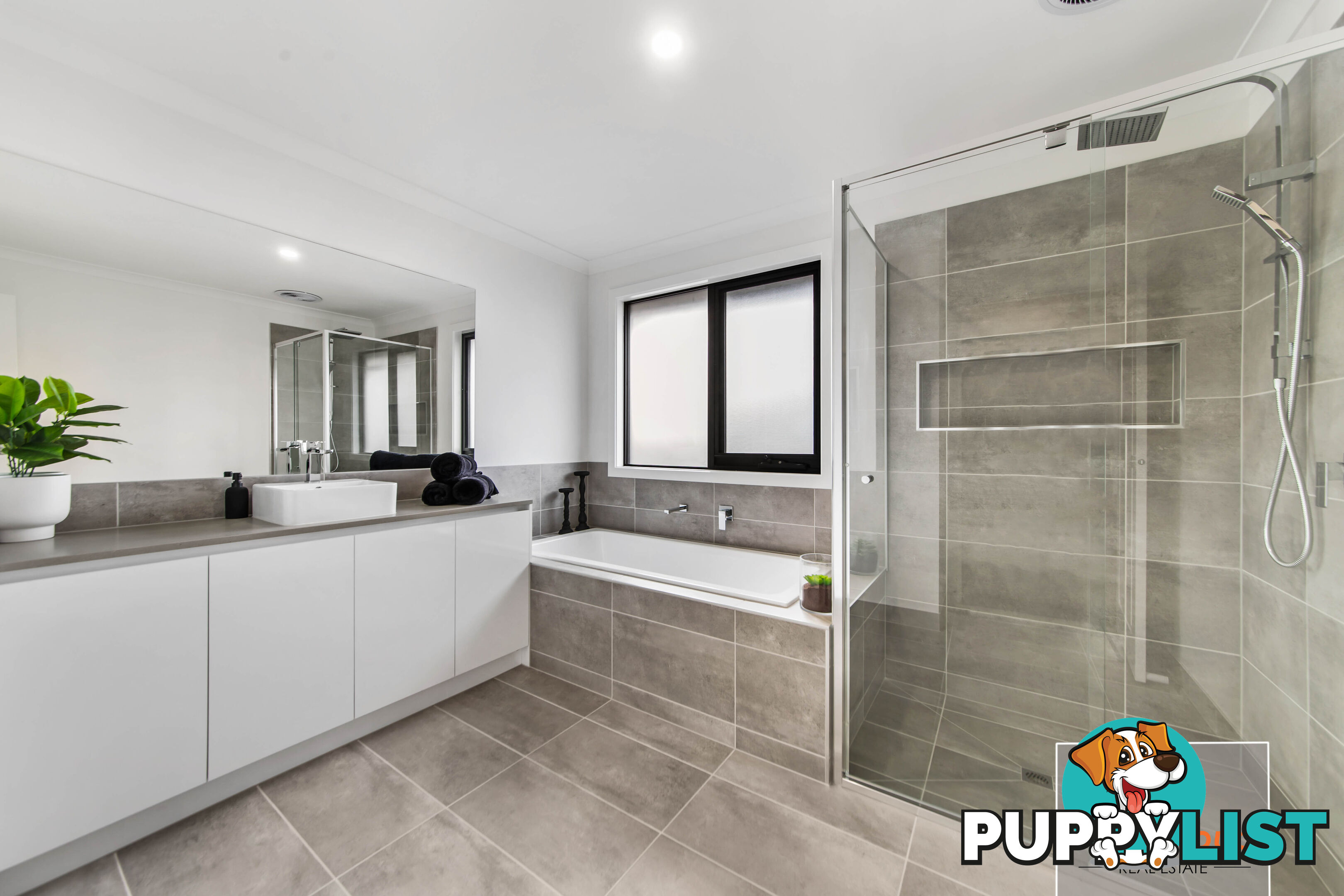 30 Rhynhurst Street CLYDE NORTH VIC 3978