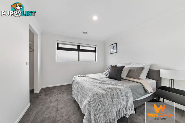 30 Rhynhurst Street CLYDE NORTH VIC 3978