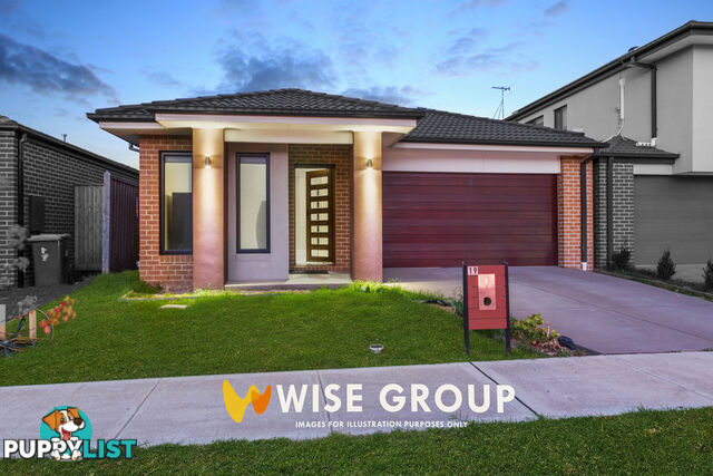 19 Rilana Road CLYDE NORTH VIC 3978