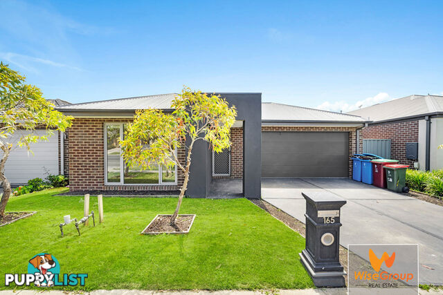 165 Lineham Drive CRANBOURNE EAST VIC 3977