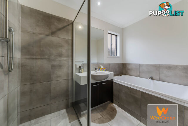 10 Tia Street CLYDE NORTH VIC 3978