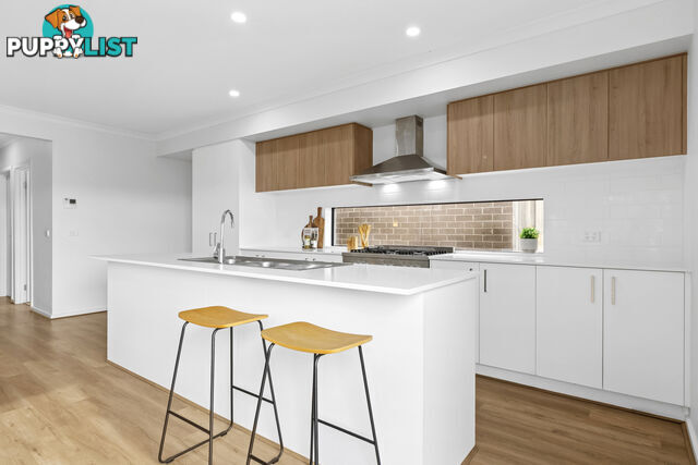 16 Tartan Drive CLYDE NORTH VIC 3978