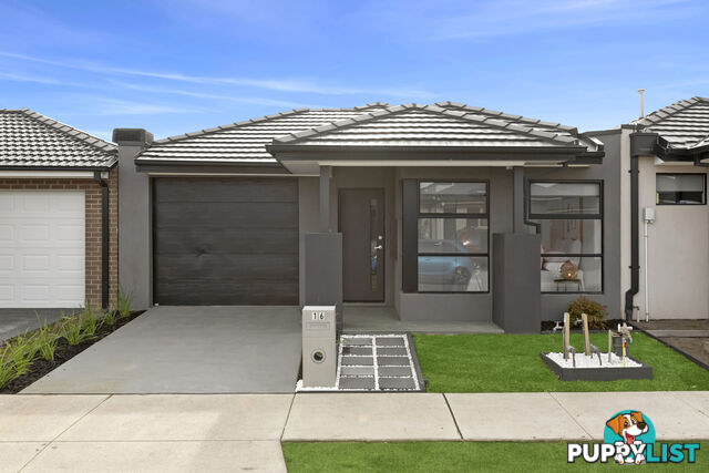16 Tartan Drive CLYDE NORTH VIC 3978