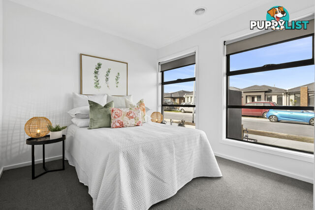 16 Tartan Drive CLYDE NORTH VIC 3978