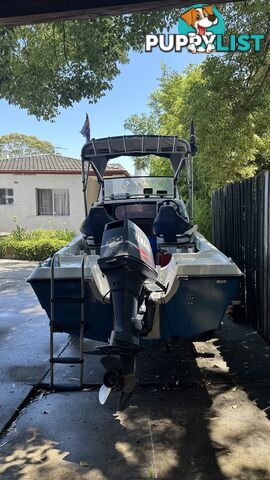 Boat and trailer both registered