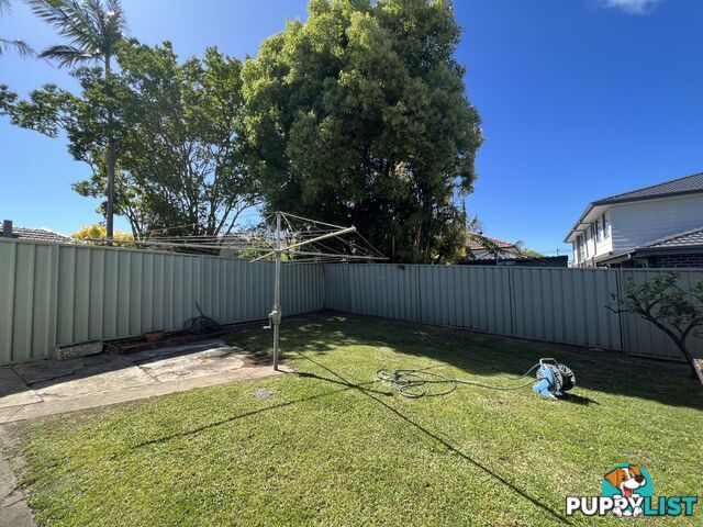 16 Parry Avenue NARWEE NSW 2209