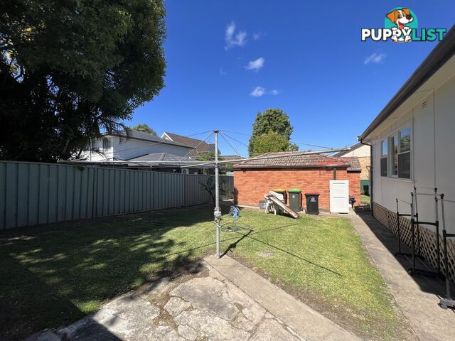 16 Parry Avenue NARWEE NSW 2209