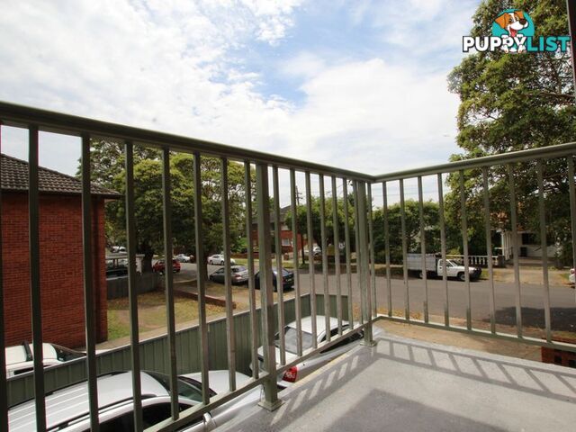 8/10 Fourth Avenue CAMPSIE NSW 2194