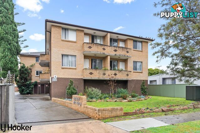 3/4 Browning Street CAMPSIE NSW 2194