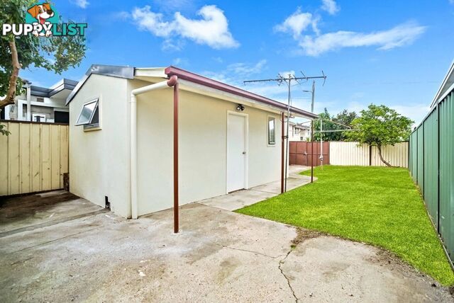 9 South Parade CAMPSIE NSW 2194