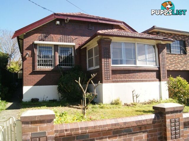 9 Nicholas Avenue CAMPSIE NSW 2194