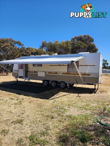 2019 Spaceland Ultimate RV