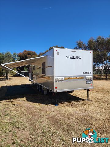 2019 Spaceland Ultimate RV