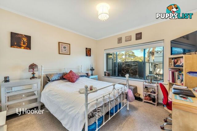 6 James Avenue VICTOR HARBOR SA 5211