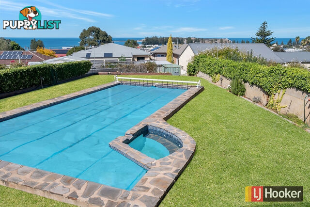 14 Hillview Road VICTOR HARBOR SA 5211