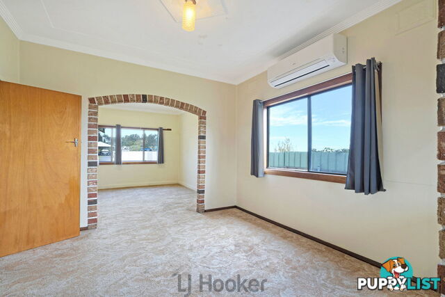 8 Fenwick Street HEXHAM NSW 2322