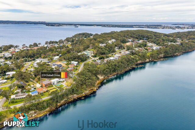 219 Dobell Drive WANGI WANGI NSW 2267