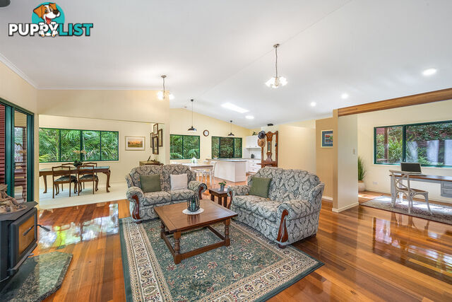 37 Harland Road Mount Glorious QLD 4520