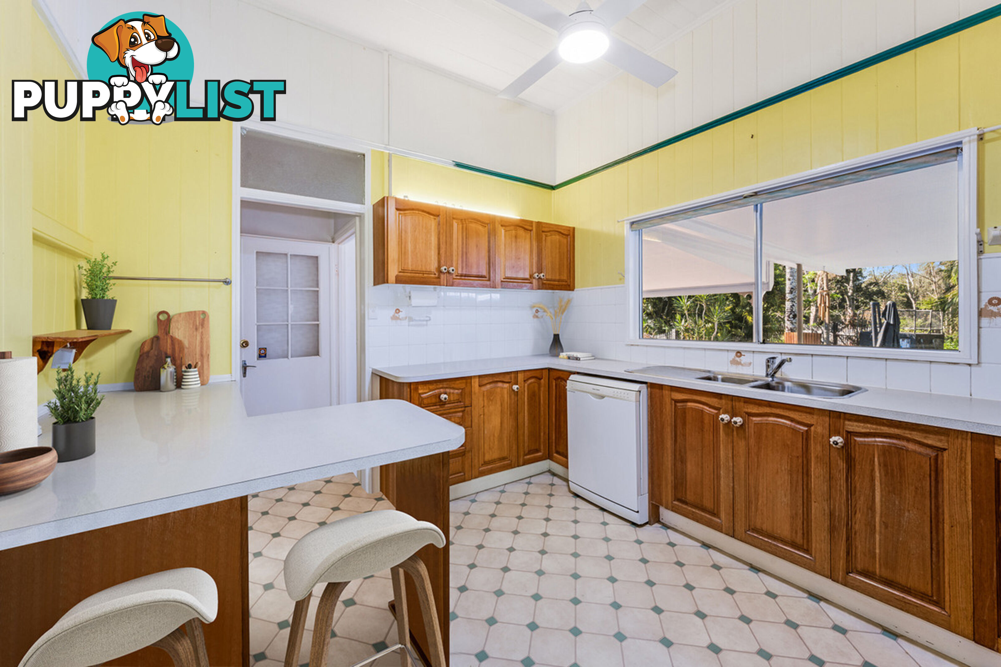 5 Showgrounds Drive Highvale QLD 4520