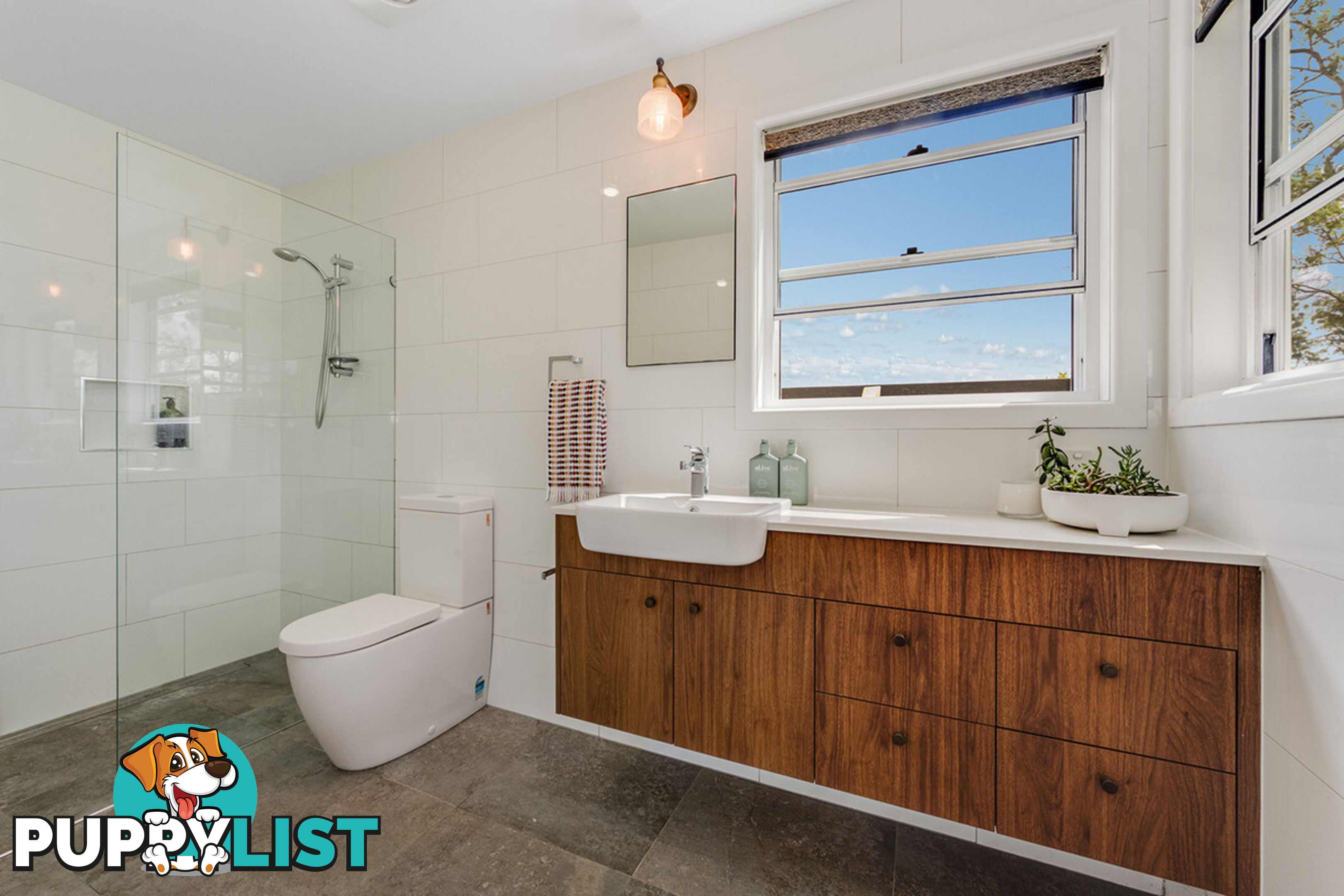 102 Moonlight Avenue Highvale QLD 4520