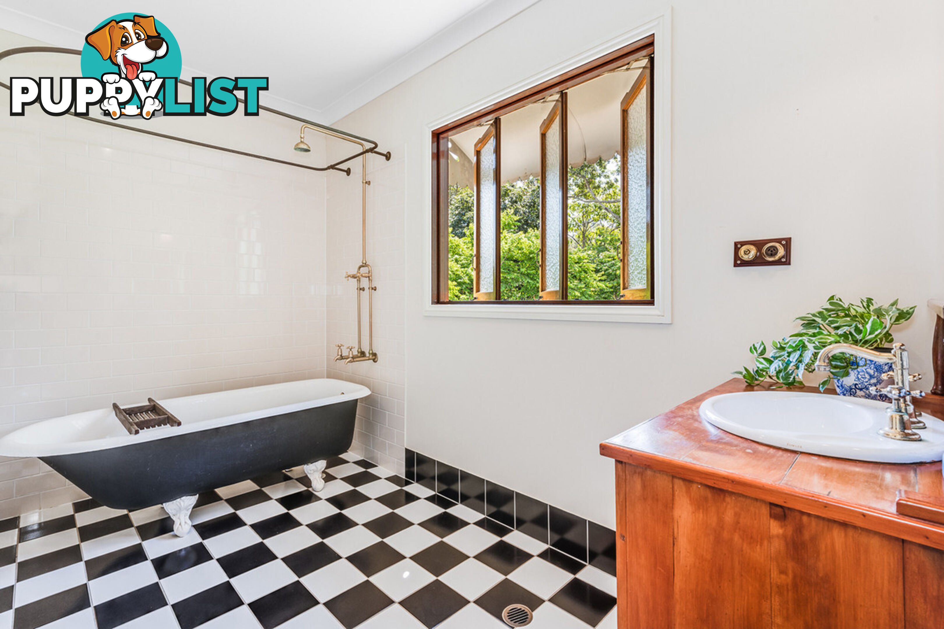 43 Honeywood Court Samford Valley QLD 4520