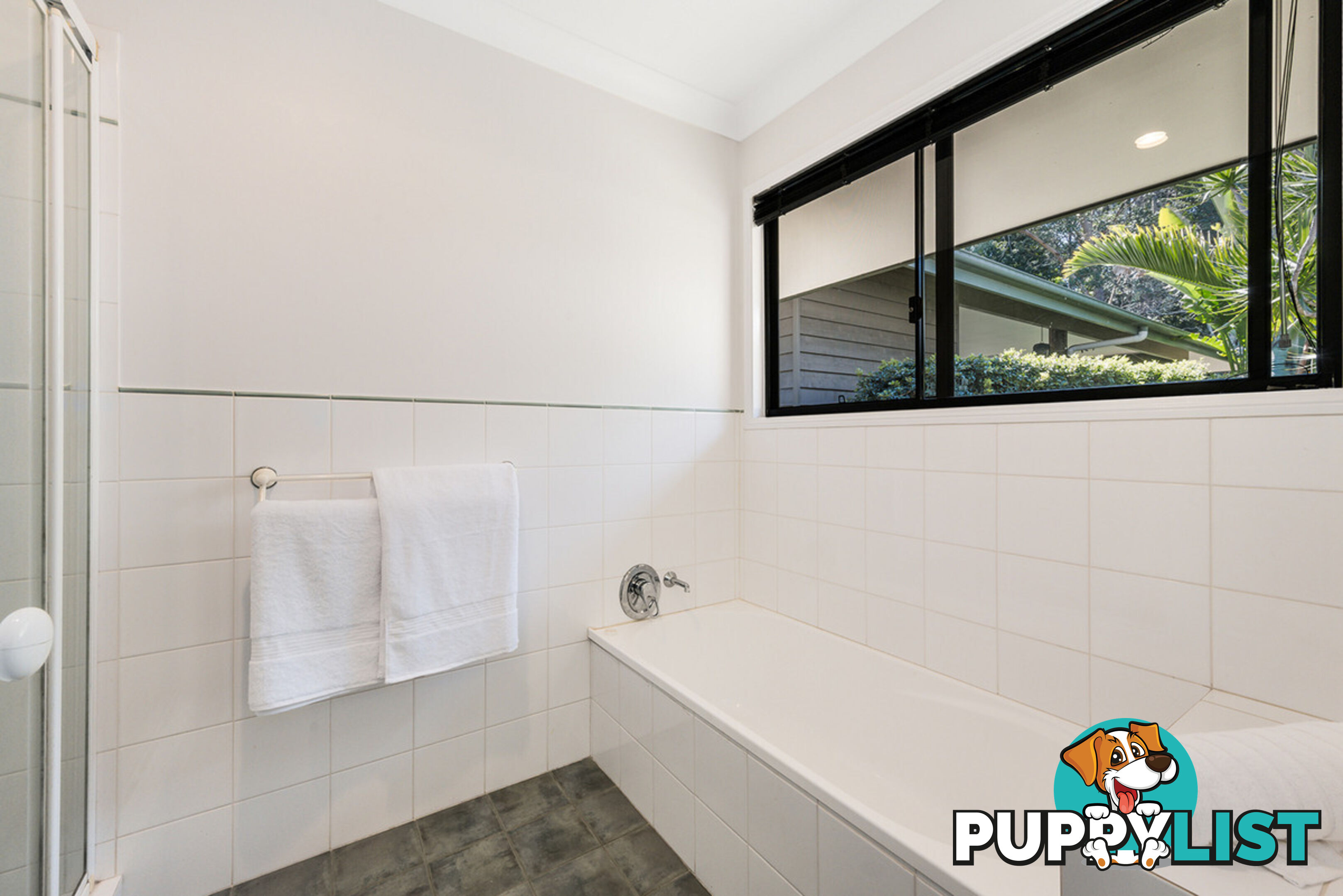 24 Brushwood Drive Samford Valley QLD 4520