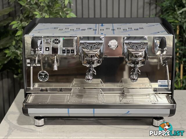 BRAND NEW VICTORIA ARDUINO WHITE EAGLE DIGIT 2 GRP ESPRESSO MACHINE BLACK & STAINLESS