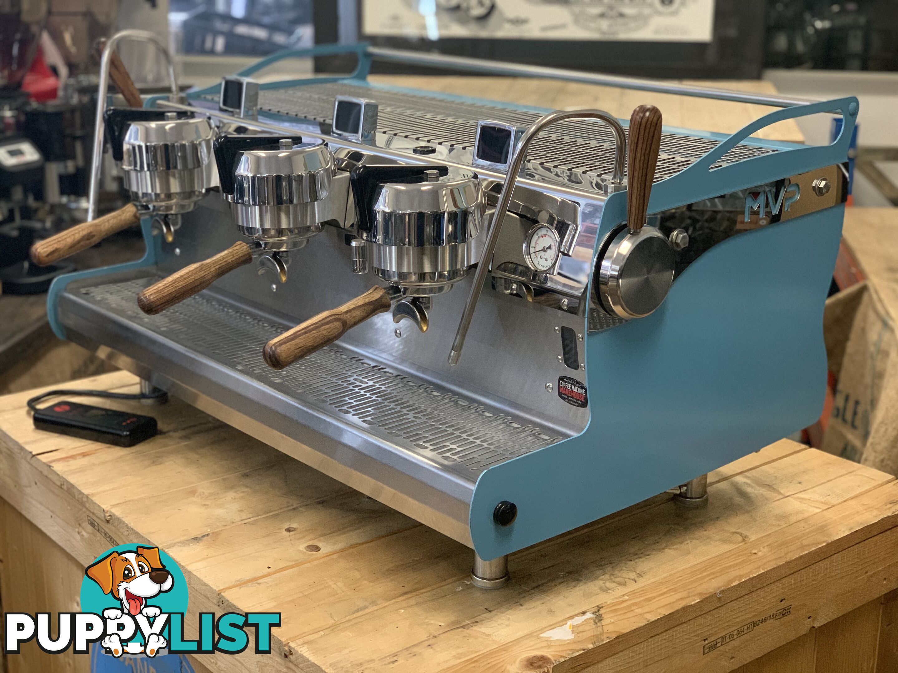 SYNESSO MVP 3 GROUP BLUE ESPRESSO COFFEE MACHINE