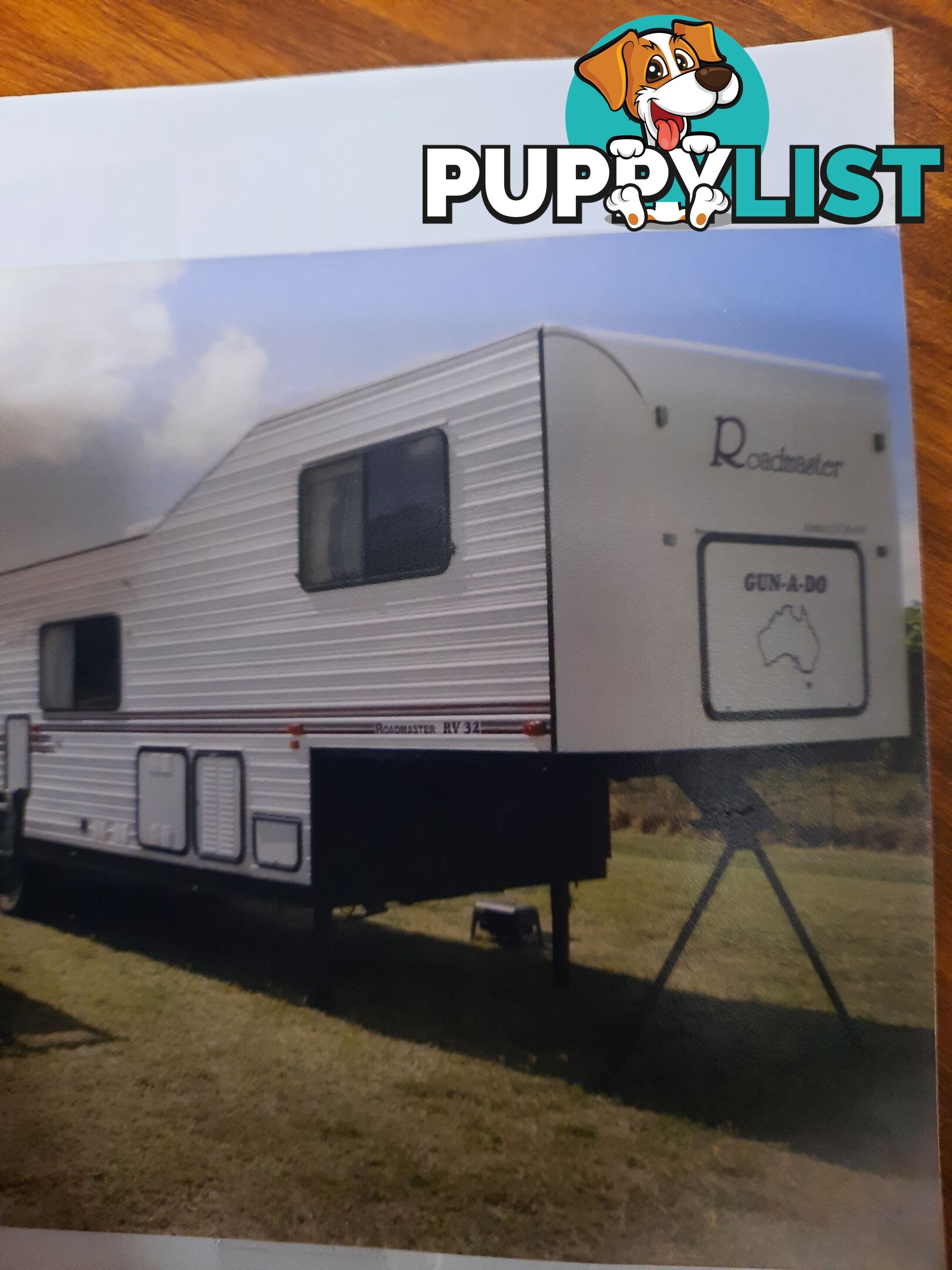 1986 Roadmaster RV32 Caravan