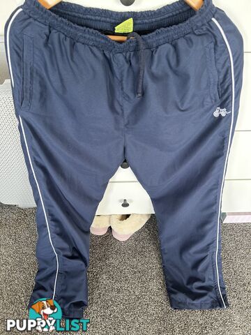 Mount Erin secondary College school uniforms