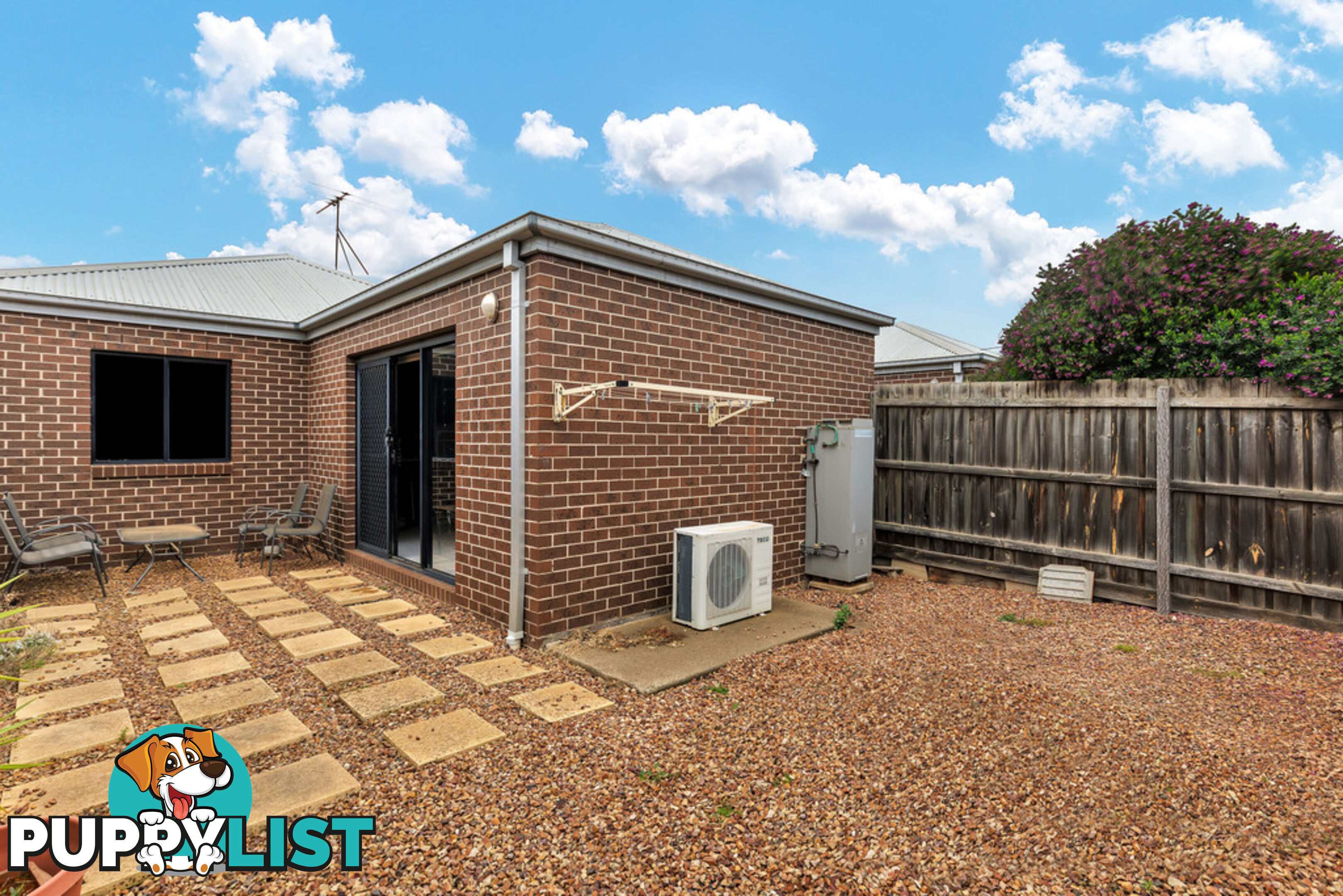 2/3-11 Retford Close WERRIBEE VIC 3030