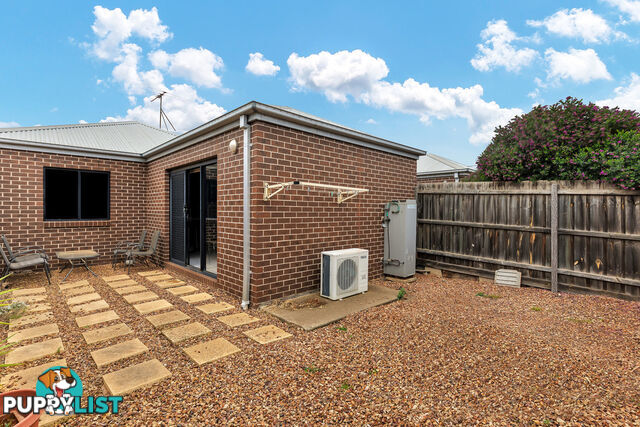 2/3-11 Retford Close WERRIBEE VIC 3030