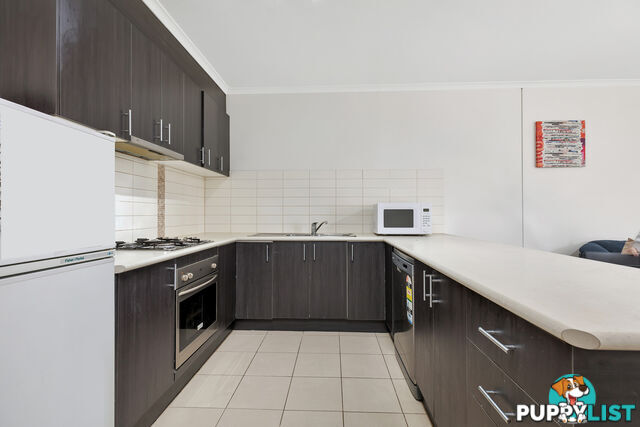 2/3-11 Retford Close WERRIBEE VIC 3030