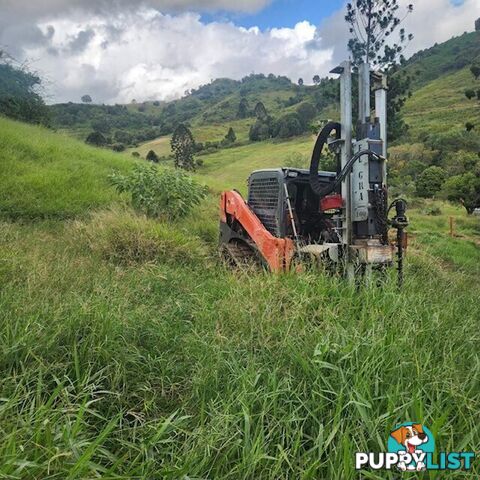 Series 89 50 Cell Hydraulic Percussion Post Driver
