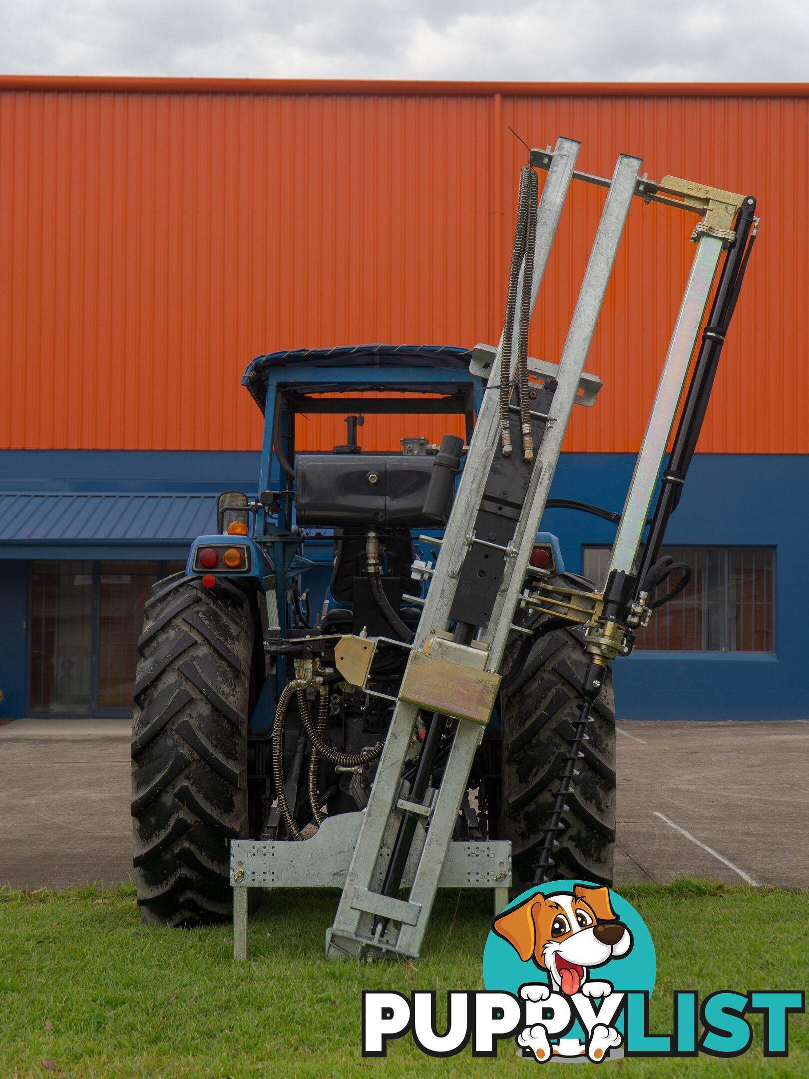 Series 89 50 Cell Hydraulic Percussion Post Driver