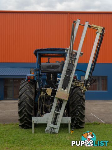Series 89 50 Cell Hydraulic Percussion Post Driver