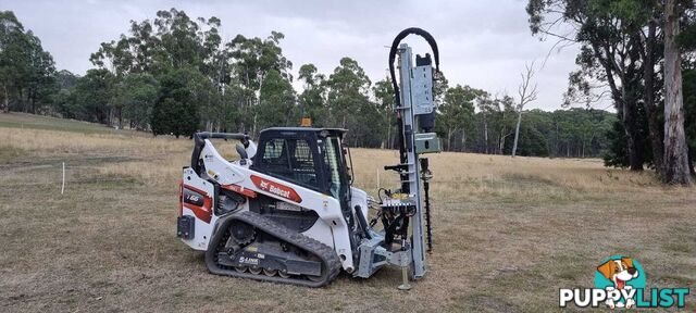 Series 89 50 Cell Hydraulic Percussion Post Driver