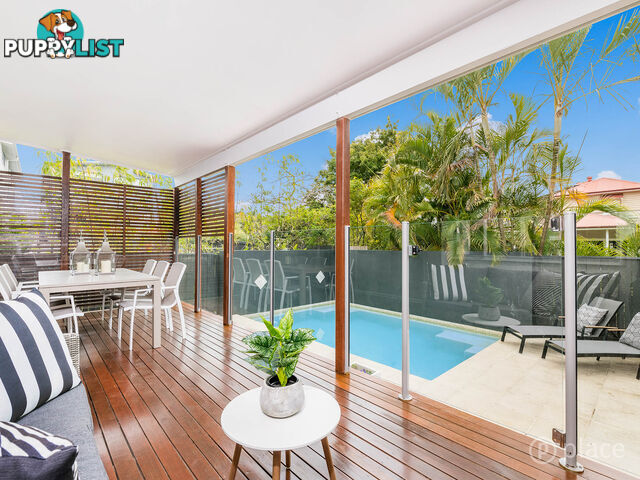 8 Leybourne Street CHELMER QLD 4068