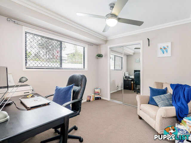 6 Dray Court Riverhills QLD 4074