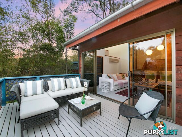 12 Tamarix Street Chapel Hill QLD 4069