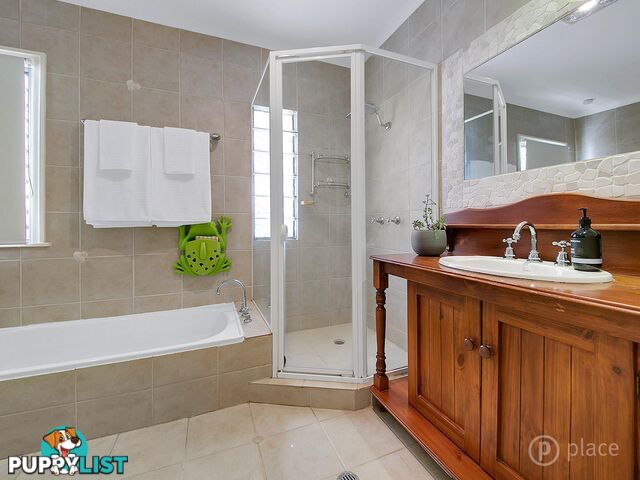 25 Bayford Street OXLEY QLD 4075