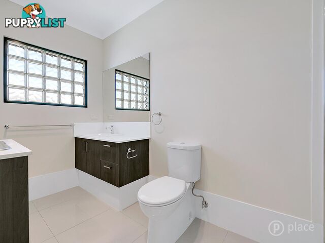 2 12 Probyn Street Corinda QLD 4075