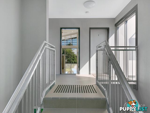 2 12 Probyn Street Corinda QLD 4075