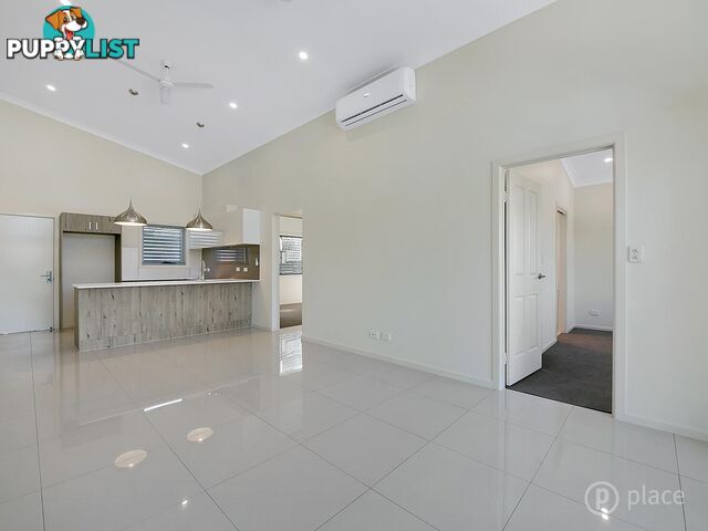 2 12 Probyn Street Corinda QLD 4075