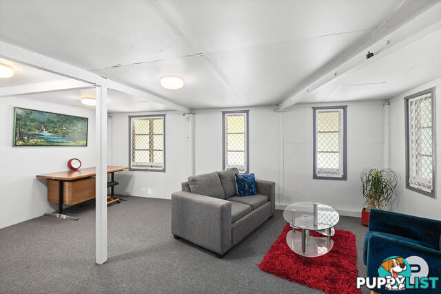 122 Strong Avenue GRACEVILLE QLD 4075