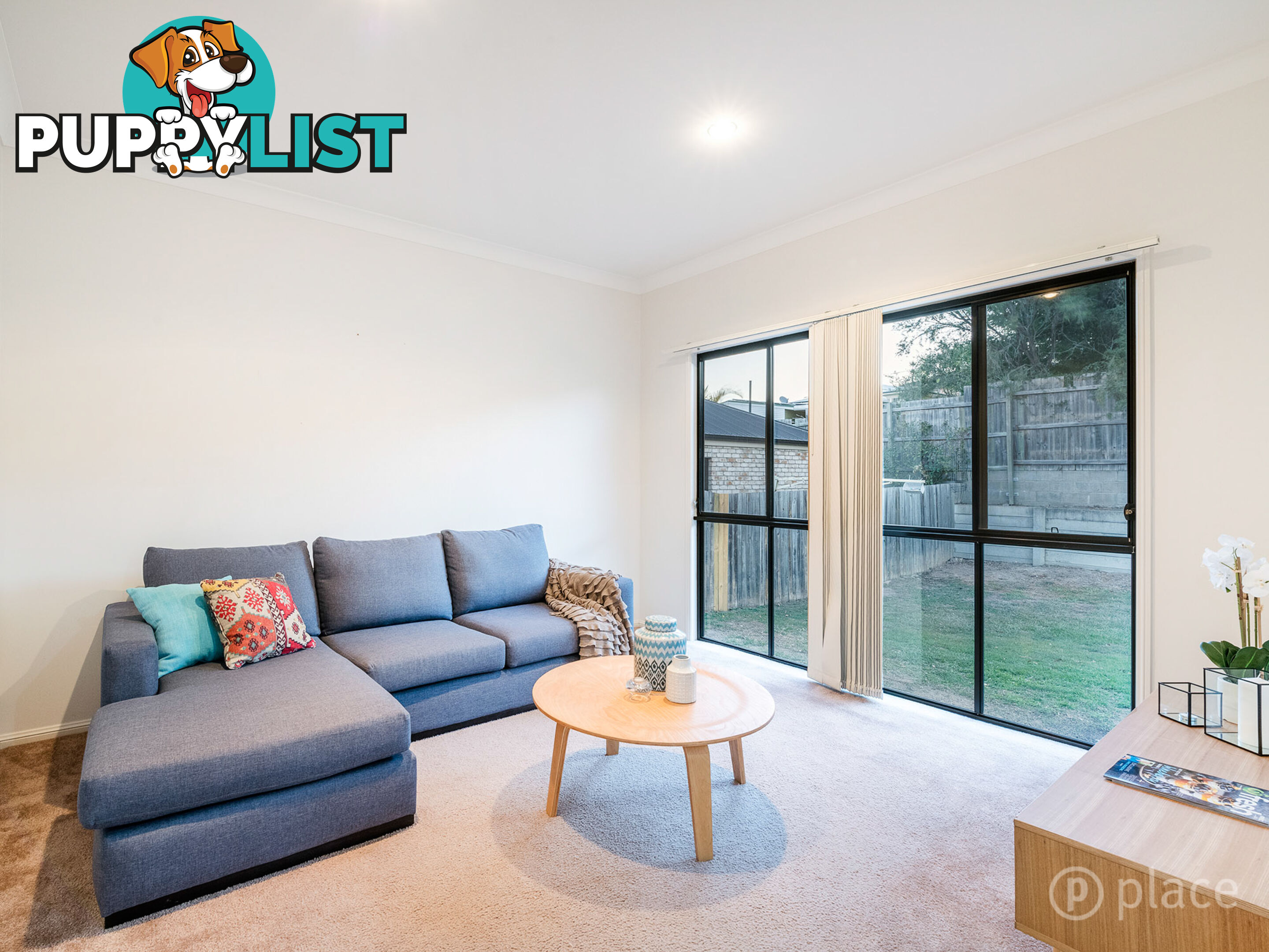 6 York Close Oxley QLD 4075