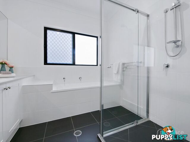 17 Irwin Terrace Oxley QLD 4075